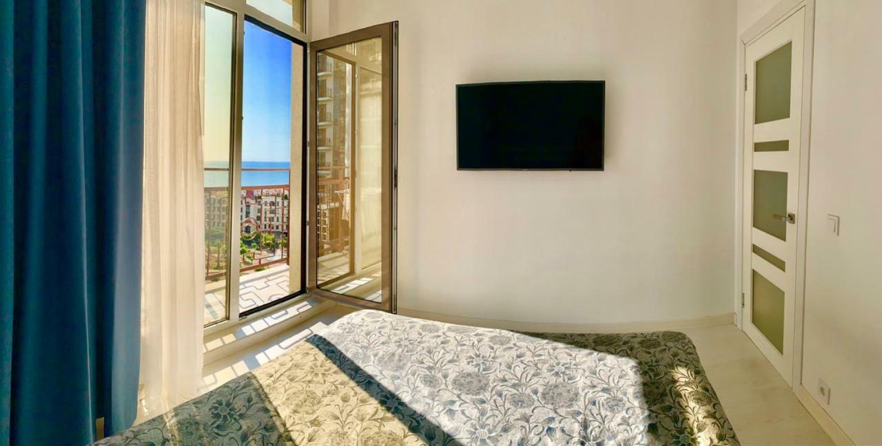 The Den Apartamento Odessa Exterior foto