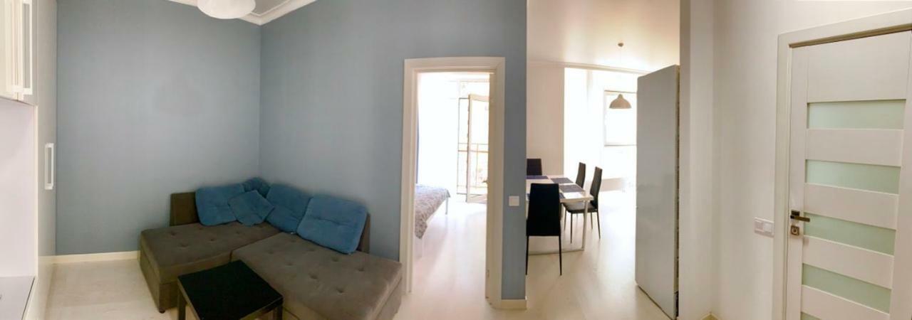 The Den Apartamento Odessa Exterior foto